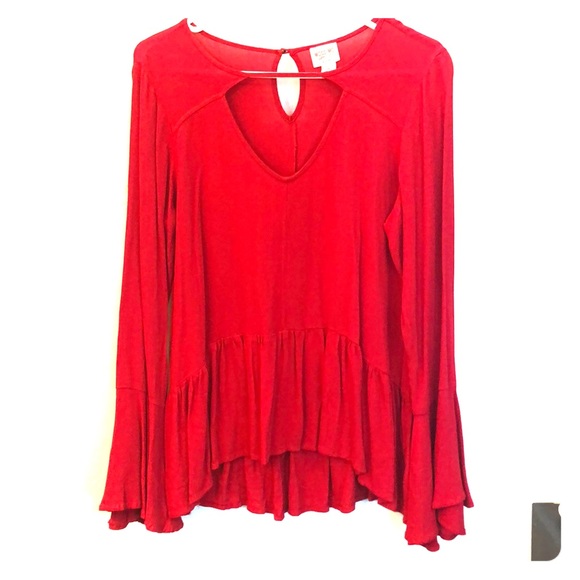 Red loose fit bell sleeve shirt - Picture 1 of 4